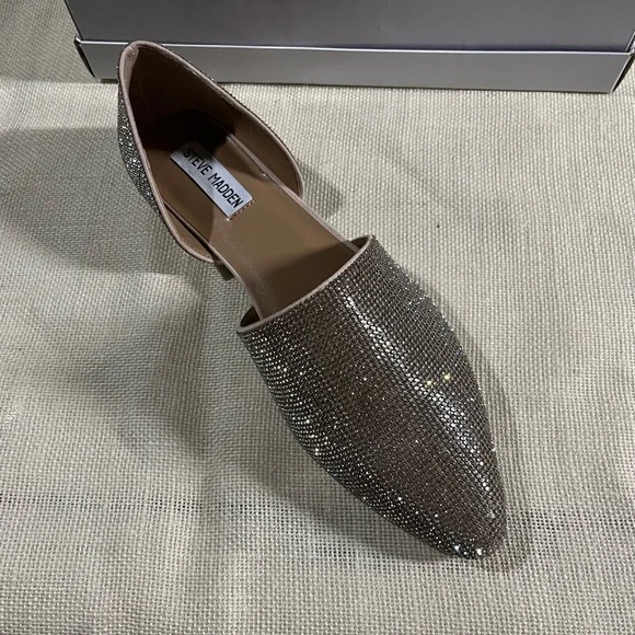 Steve Madden Talent-R Silver Rhinestone Flats, NIB - Picture 3 of 9